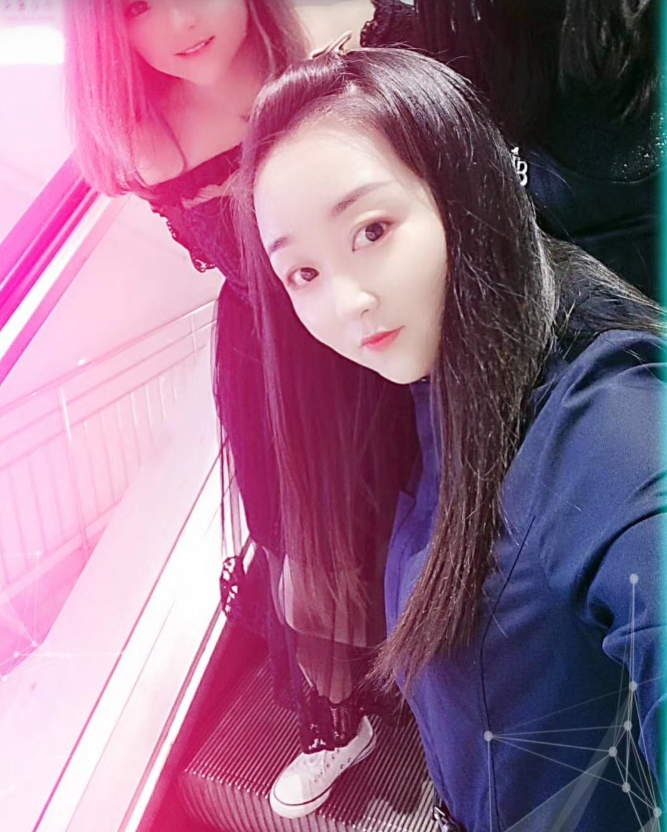 兼职的女人