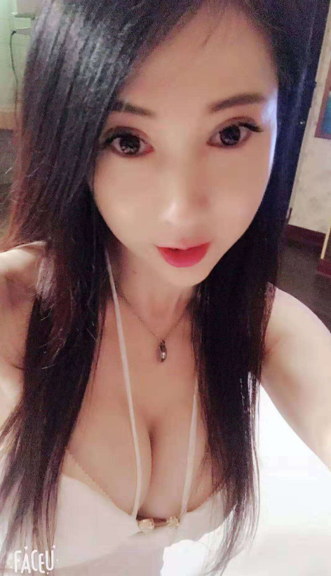 水灵灵的姐姐